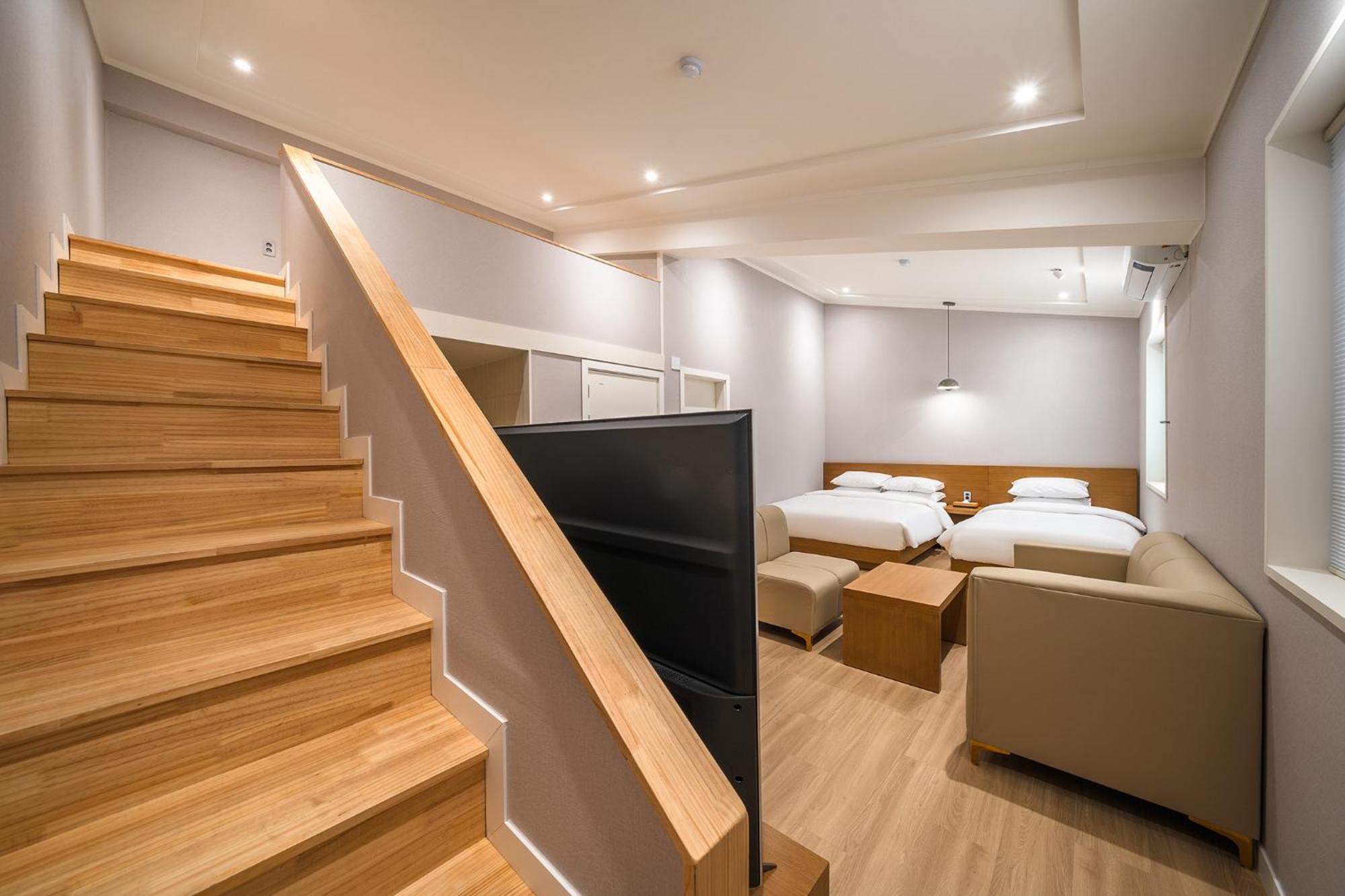 סוואן Mono Hotel מראה חיצוני תמונה