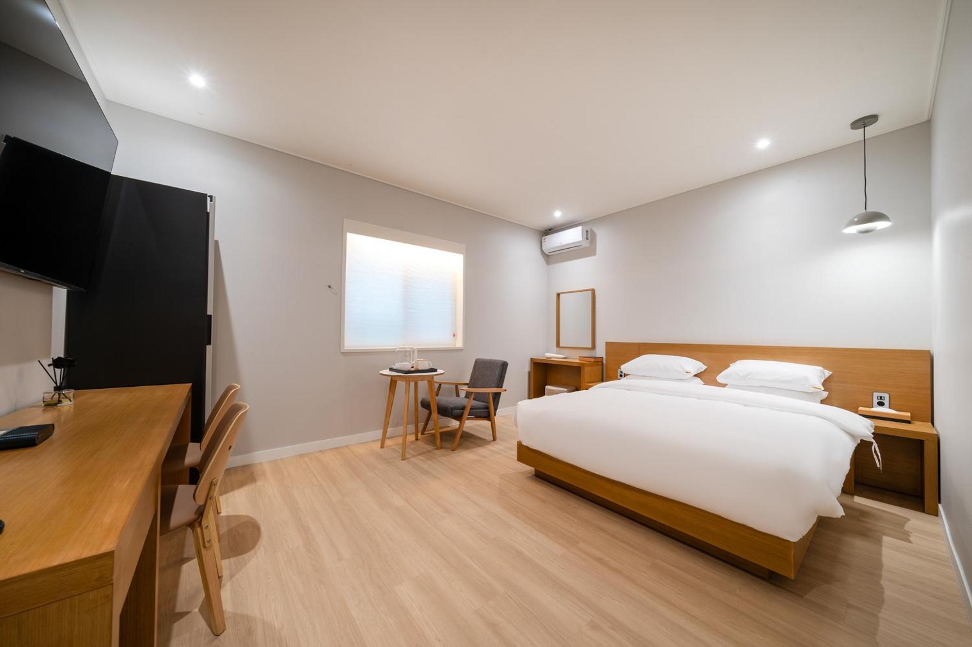 סוואן Mono Hotel מראה חיצוני תמונה