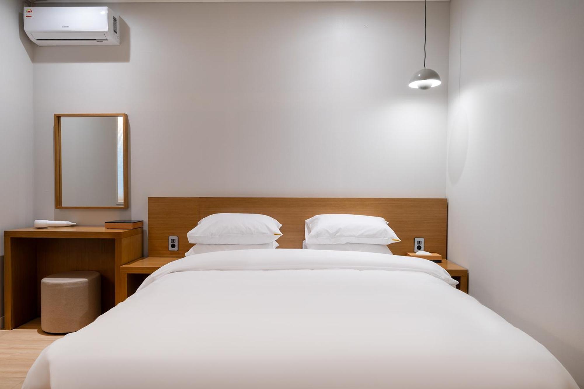 סוואן Mono Hotel מראה חיצוני תמונה