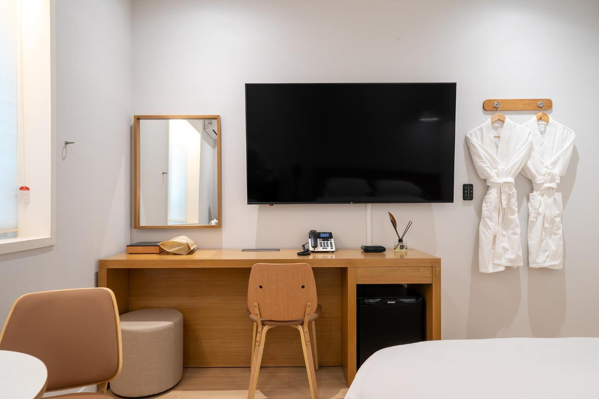 סוואן Mono Hotel מראה חיצוני תמונה