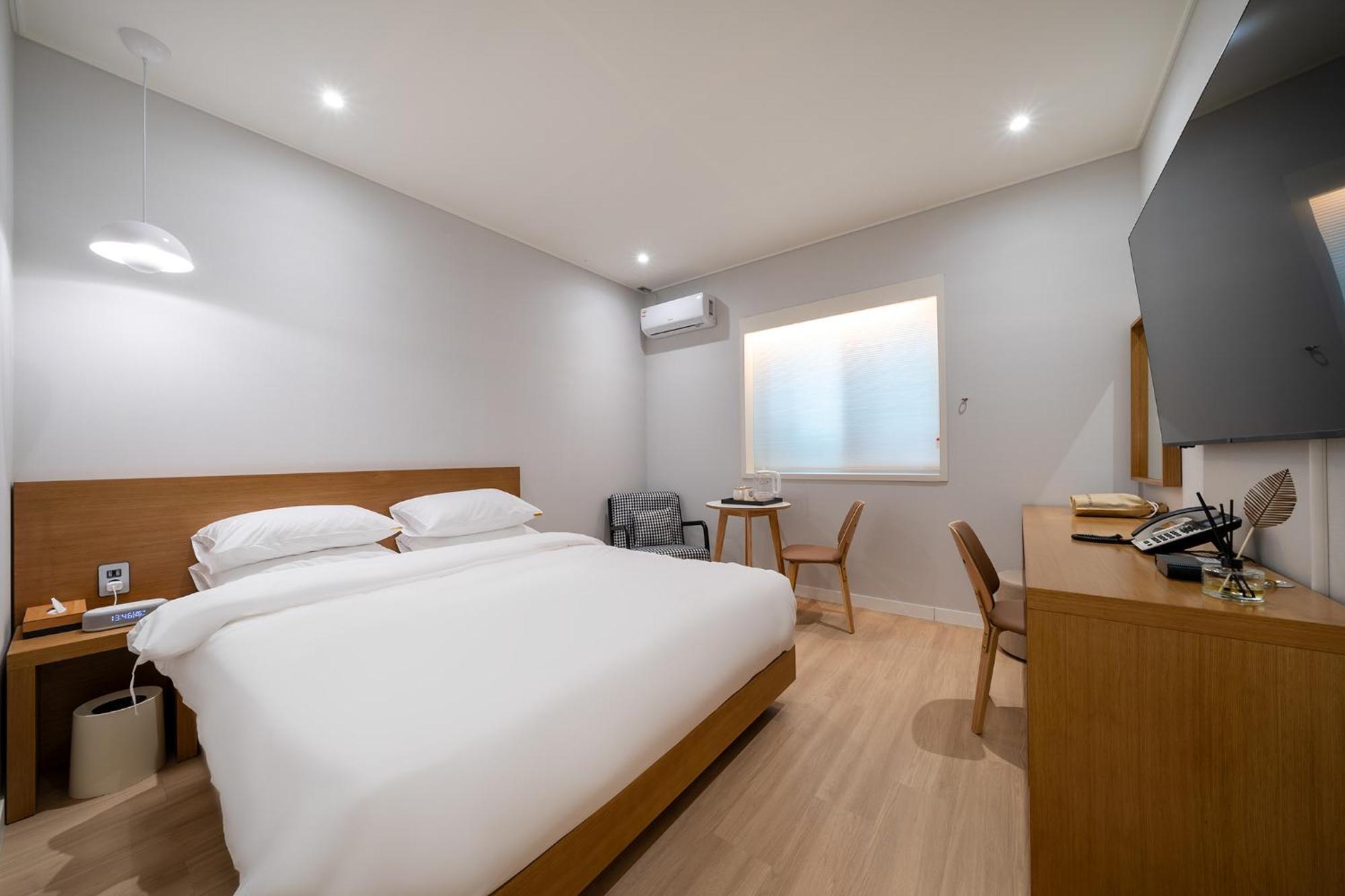 סוואן Mono Hotel מראה חיצוני תמונה