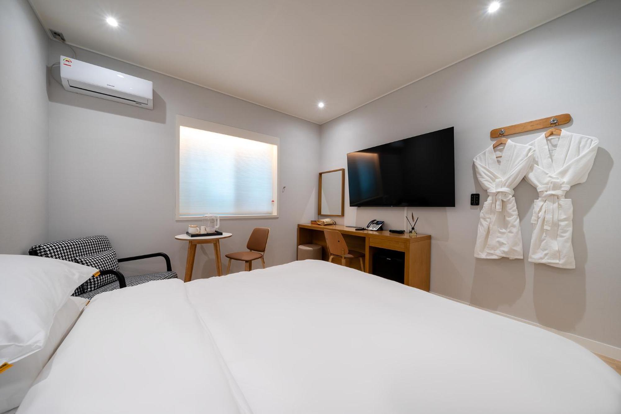סוואן Mono Hotel מראה חיצוני תמונה